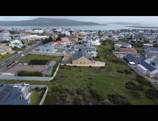 1,145M² VACANT LAND FOR SALE IN MYBURGH PARK